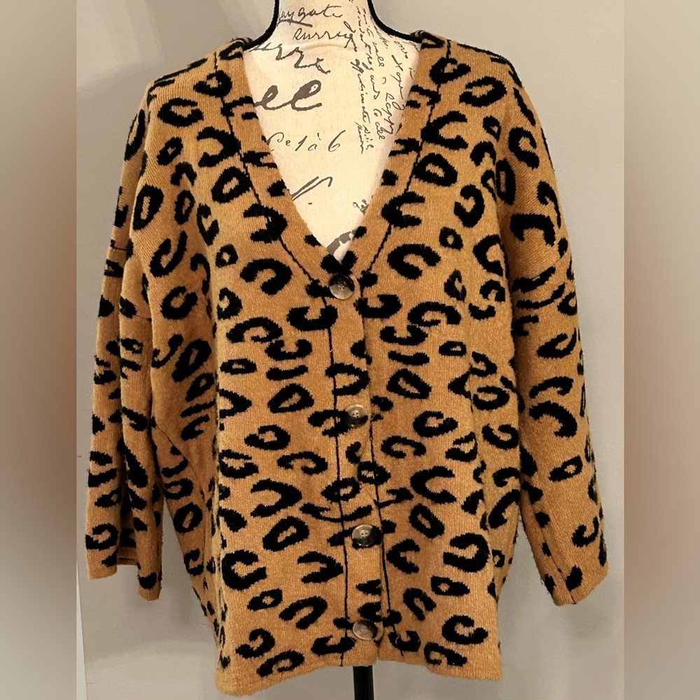 SAGE THE LABEL Leopard Print Oversized Cardigan